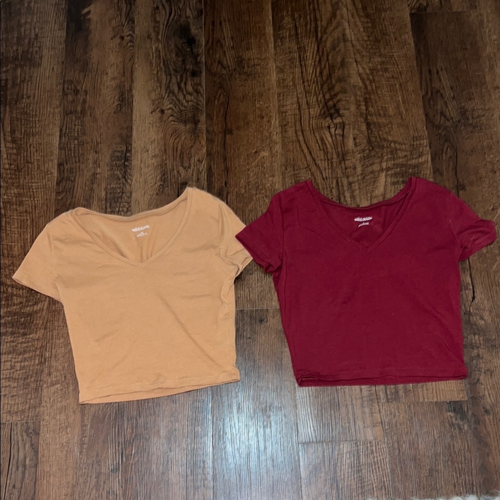 Three sets of V-Neck Crop Tops - Tan and Red